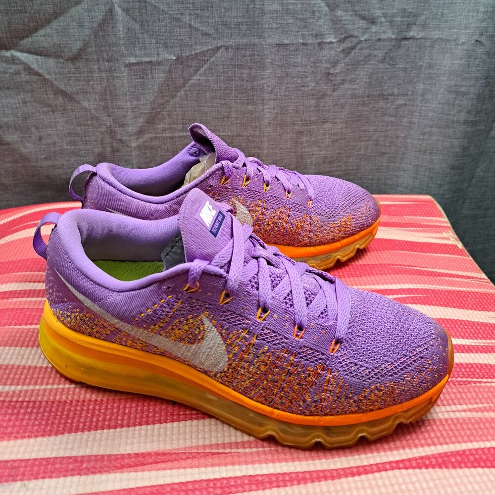 %NIKE FLYKNIT MAX ATOMIC PURPLE/ORANGE/MANGO US 9.5 Women 620659-500 A7 - Picture 3 of 13